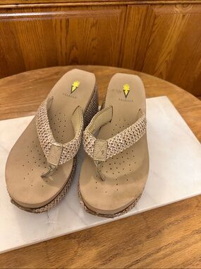 Volatile Beige Woven Platform Thong Sandals